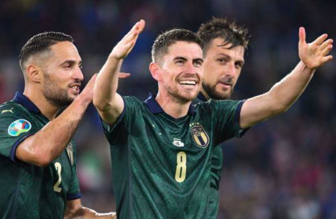  切尔西中场老将考虑退役，若日尼奥未来成疑