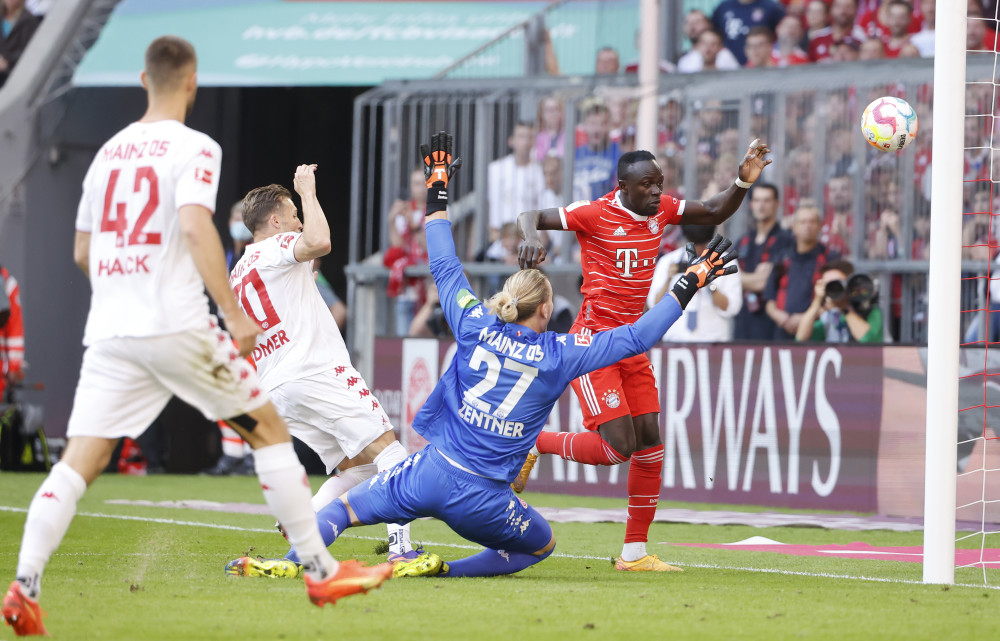  美因茨主力门将赛季报销，紧急启用二门引发担忧  