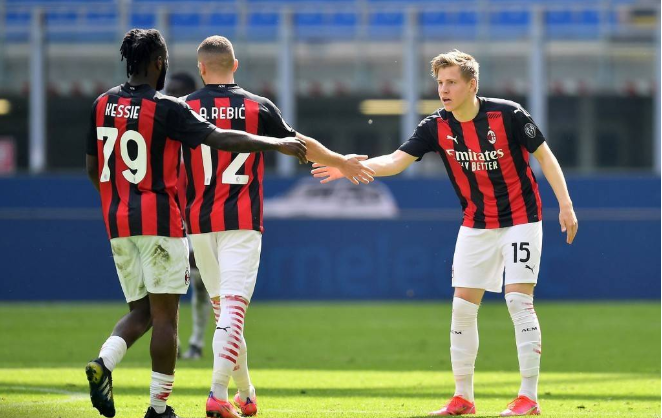  雷焦艾米利亚小镇奇迹，业余球队逆袭晋级意大利杯八强