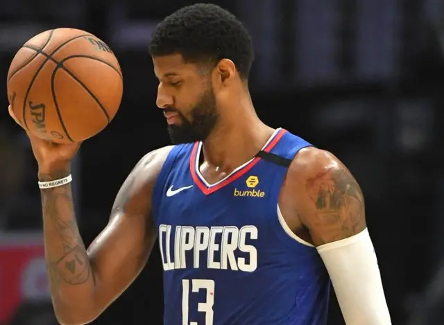  快船四巨头磨合初见成效，伦纳德复出助队五连胜  